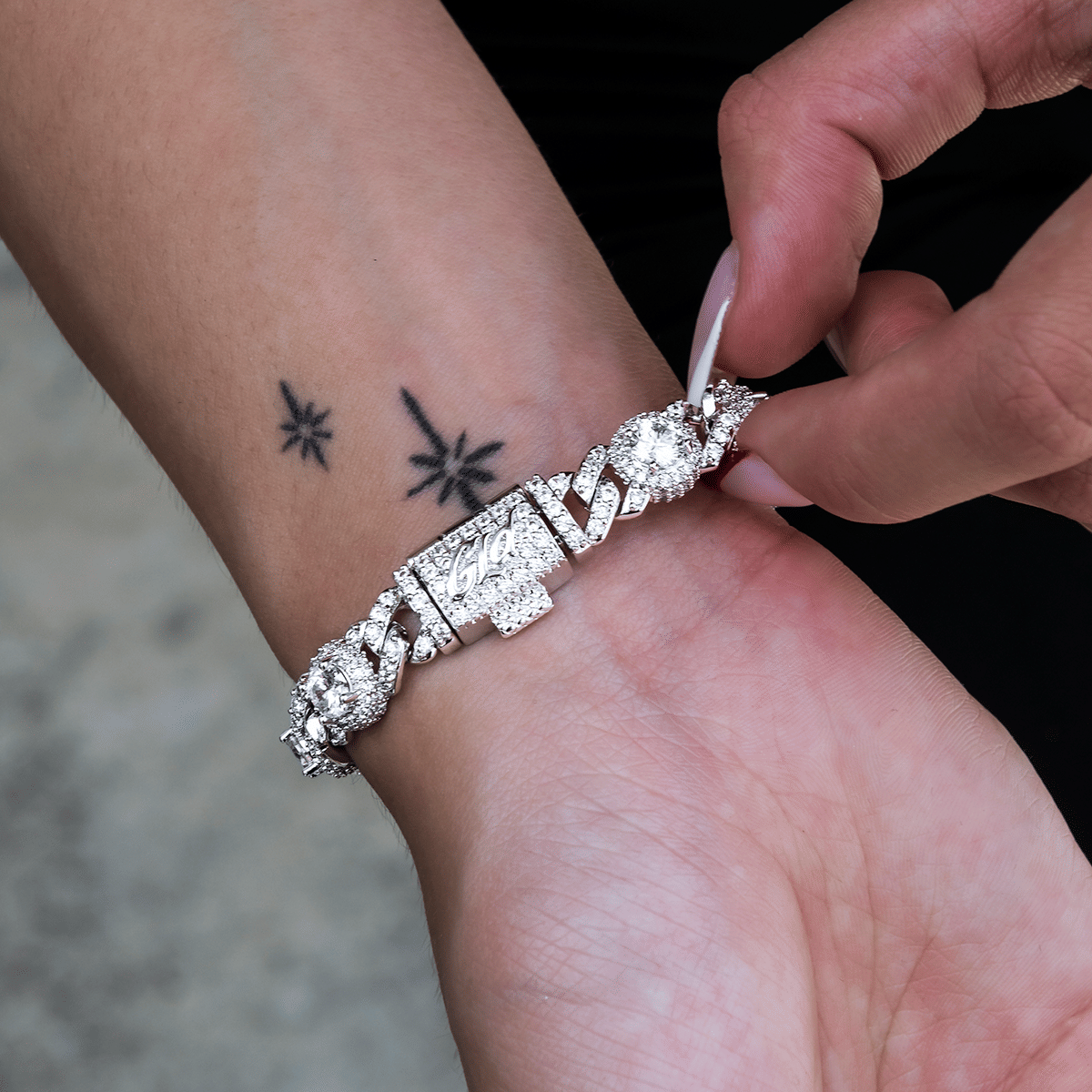 GLD Women Iced Diamond Station Cuban Bracelet