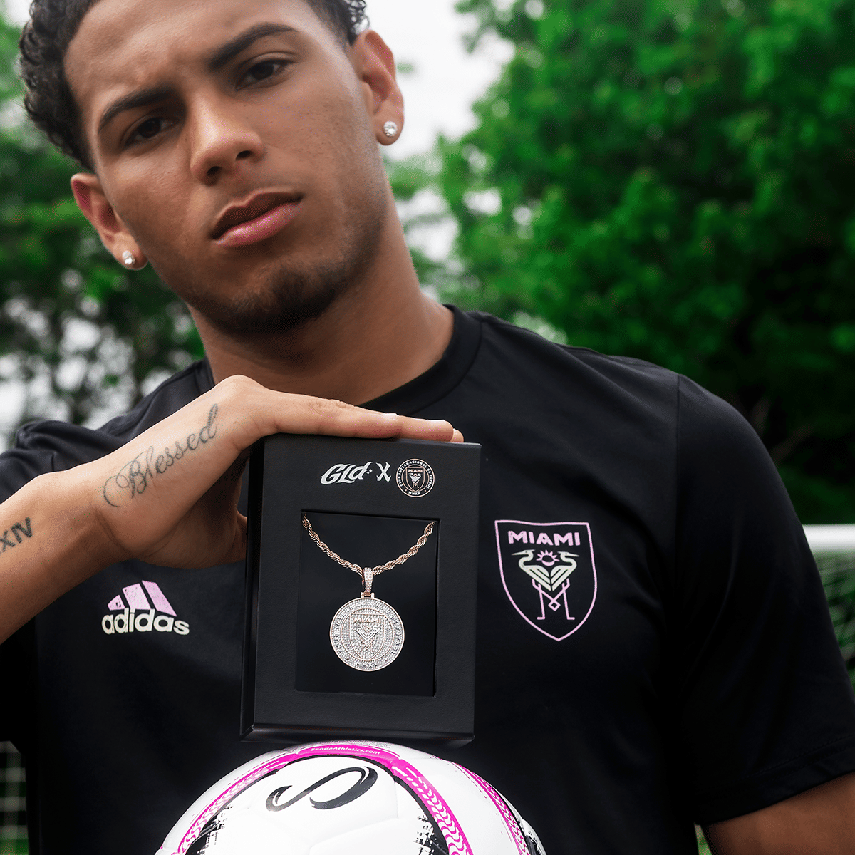 GLD Men Inter Miami CF Official MLS Logo Pendant