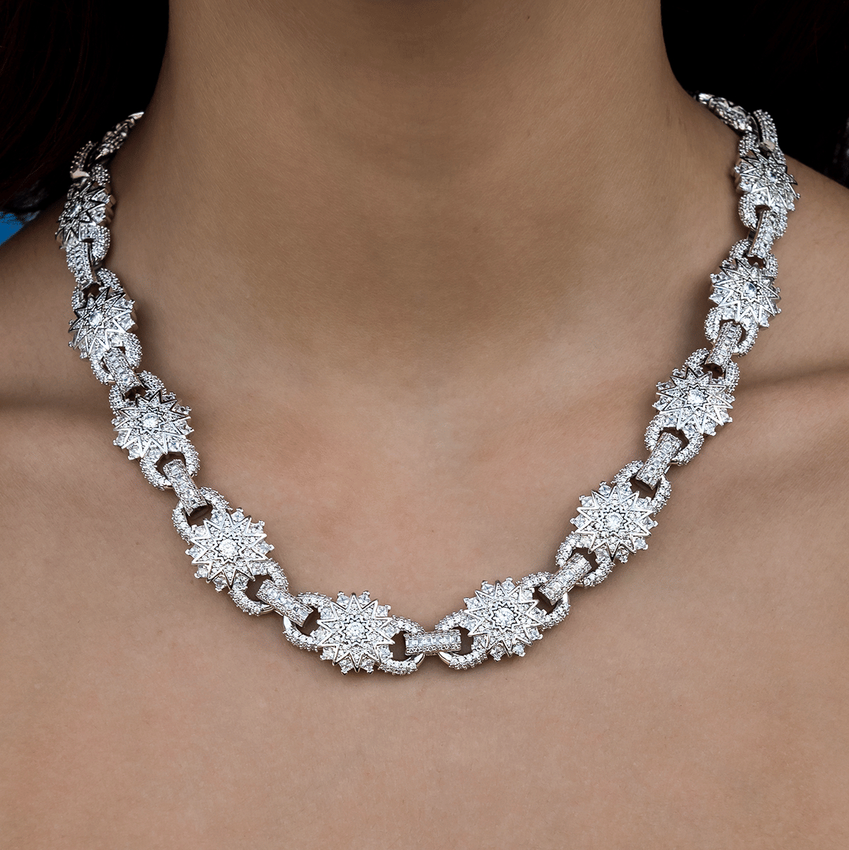 GLD Women Star Mariner Necklace in White Gold - 16 mm