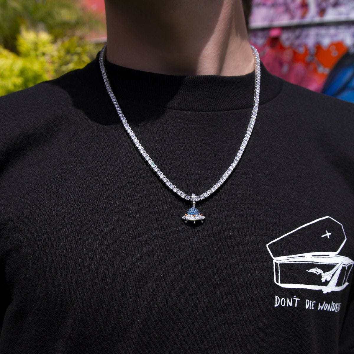GLD PROMO SETS Micro UFO Pendant
