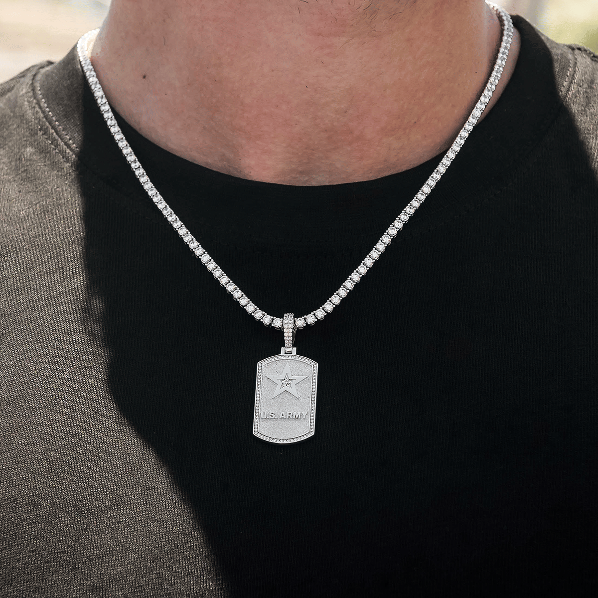 GLD PROMO SETS U.S. Army Dog Tag Pendant