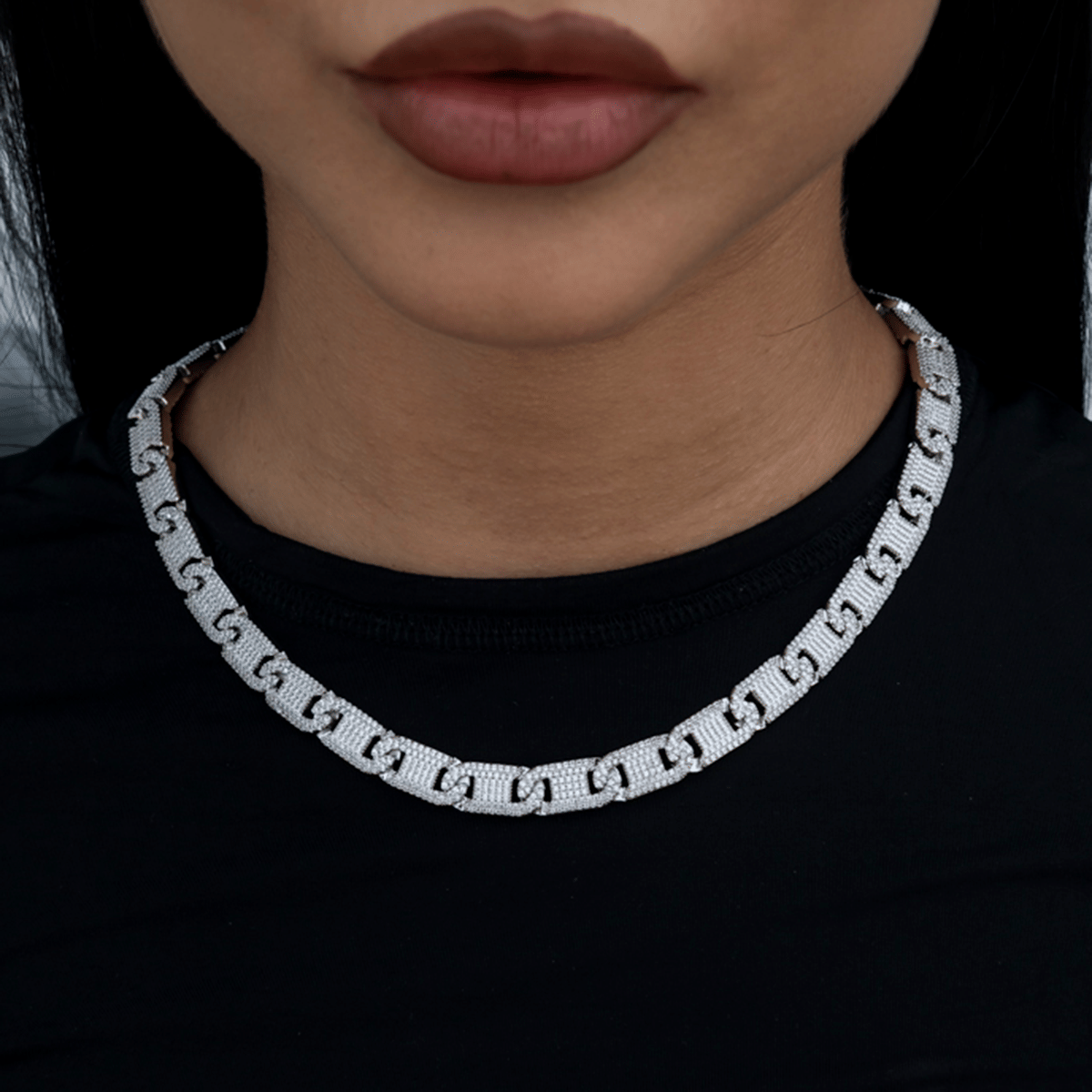GLD Women Flat Pave Valentina Chain in White Gold - 8.5 mm