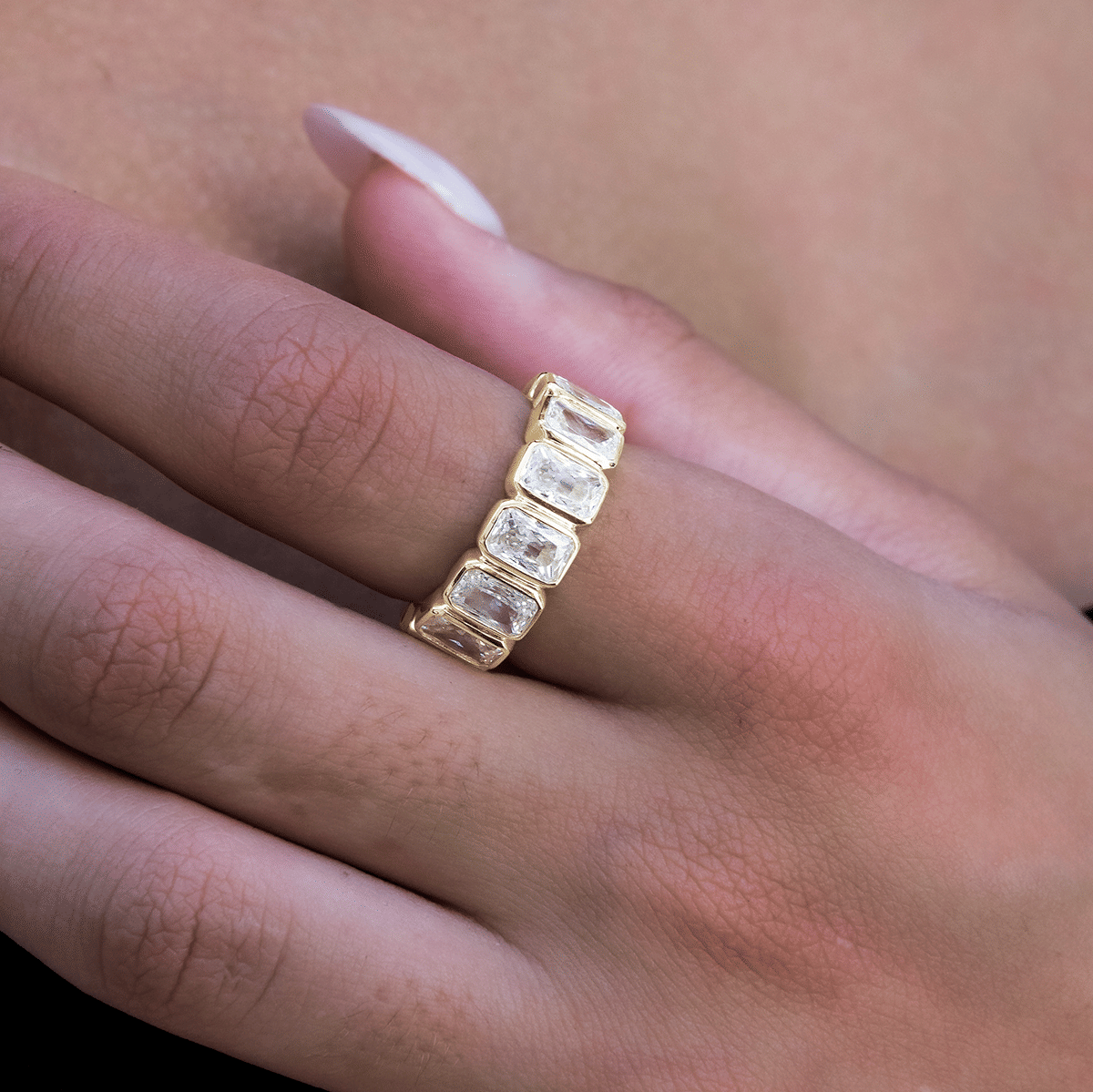 GLD Women Baguette Bezel Ring in Yellow Gold Vermeil