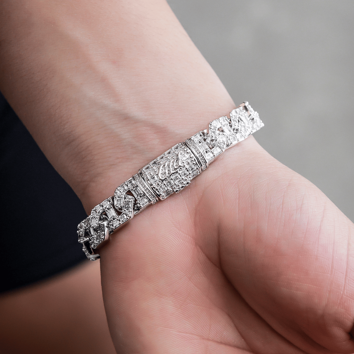 GLD Women Baguette Chain Link Bracelet in White Gold