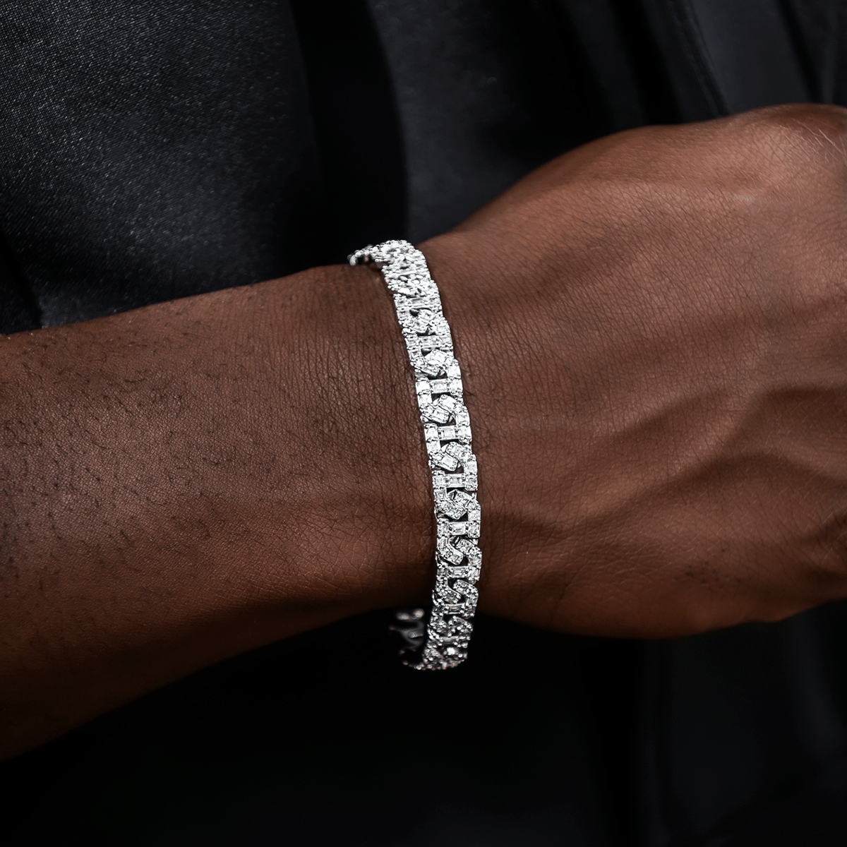 GLD Men Baguette Chain Link Bracelet in White Gold