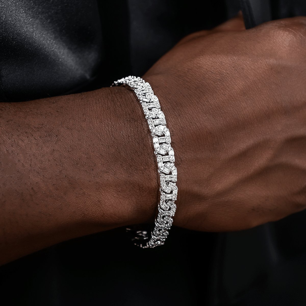 GLD Men Baguette Chain Link Bracelet in White Gold
