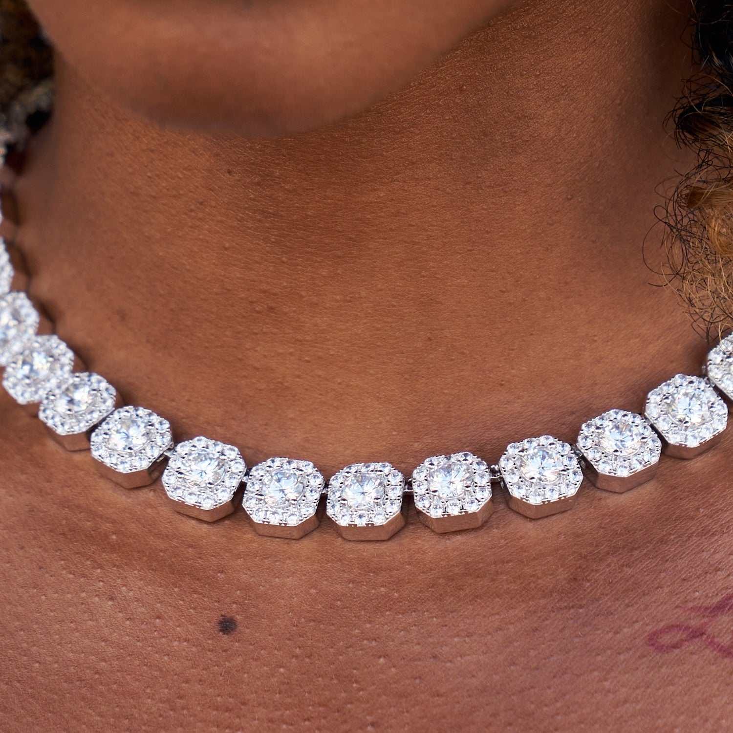 GLD Women Clustered Tennis Necklace in White Gold - 12 mm
