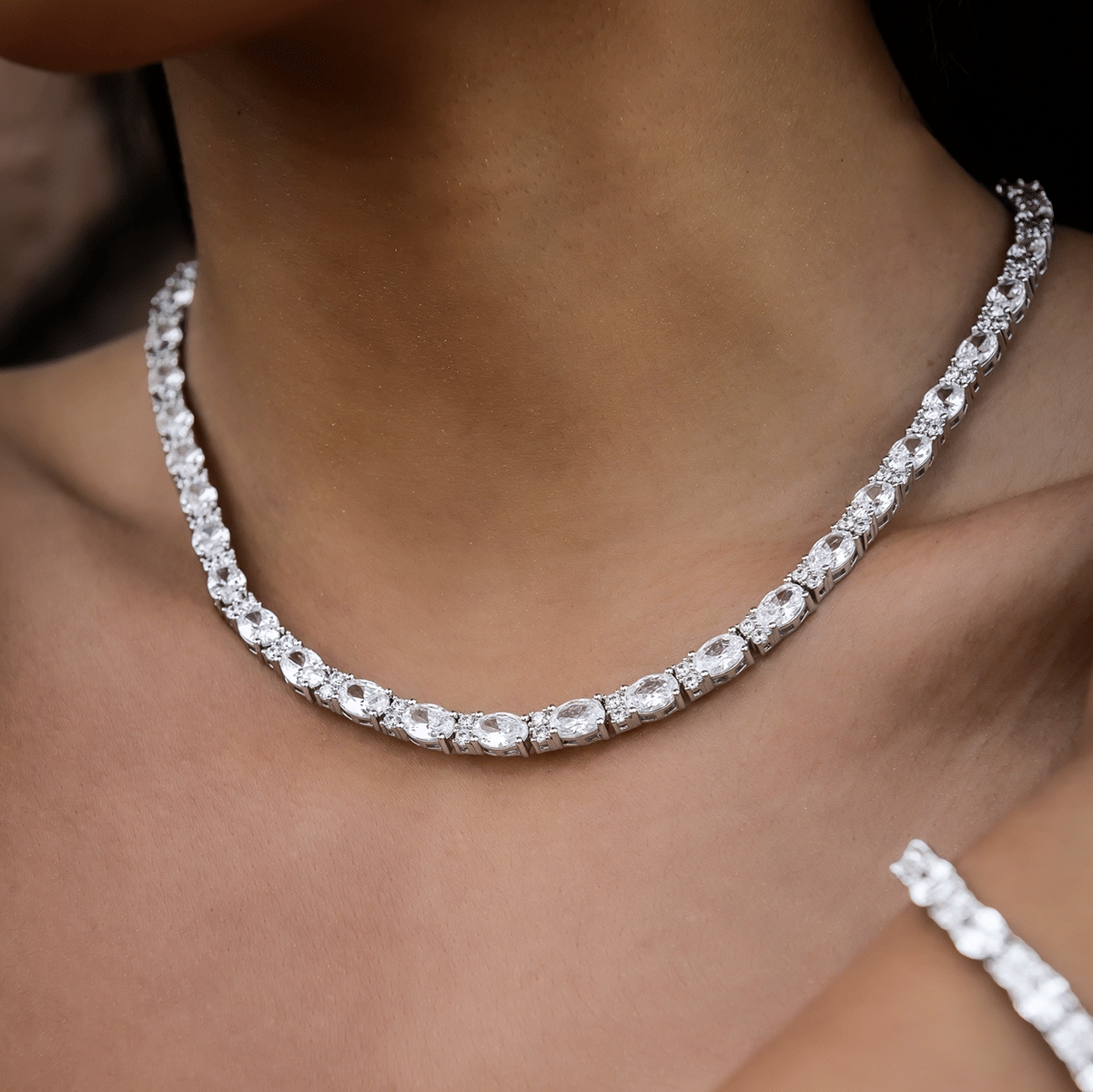 GLD Women Diamond Mixed Oval Cut Tennis Necklace in White Gold - 5 mm