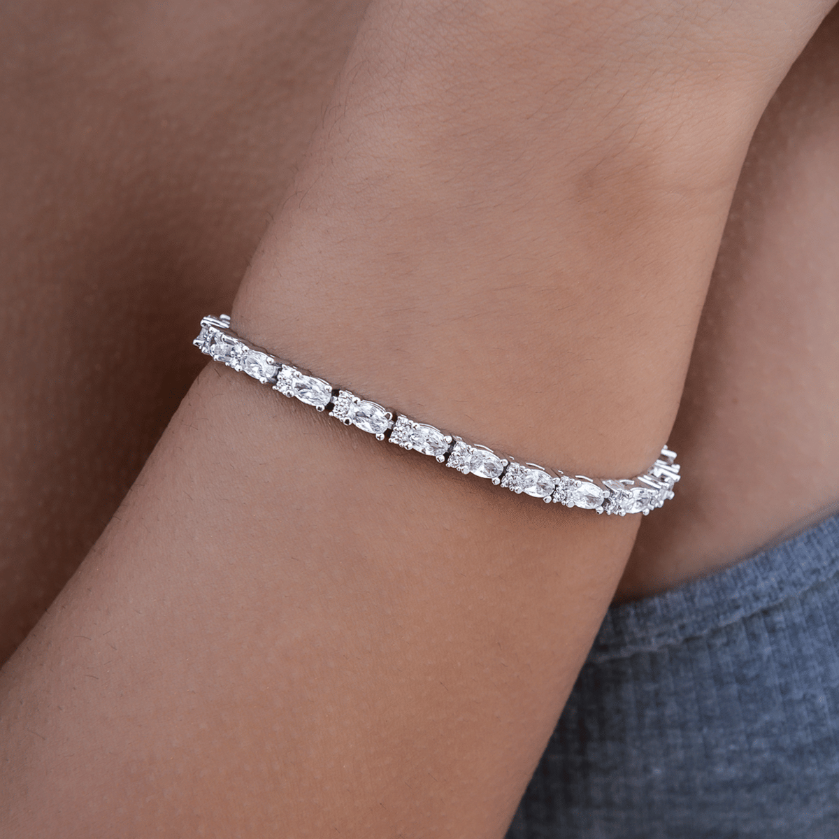 GLD Women Diamond Mixed Oval Cut Tennis Bracelet - 3 mm