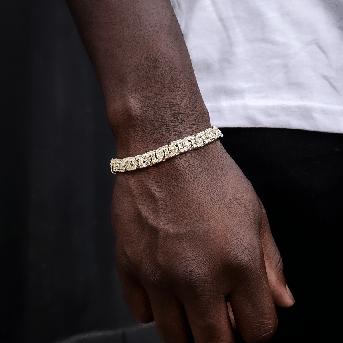 GLD Men Baguette Chain Link Bracelet in Yellow Gold