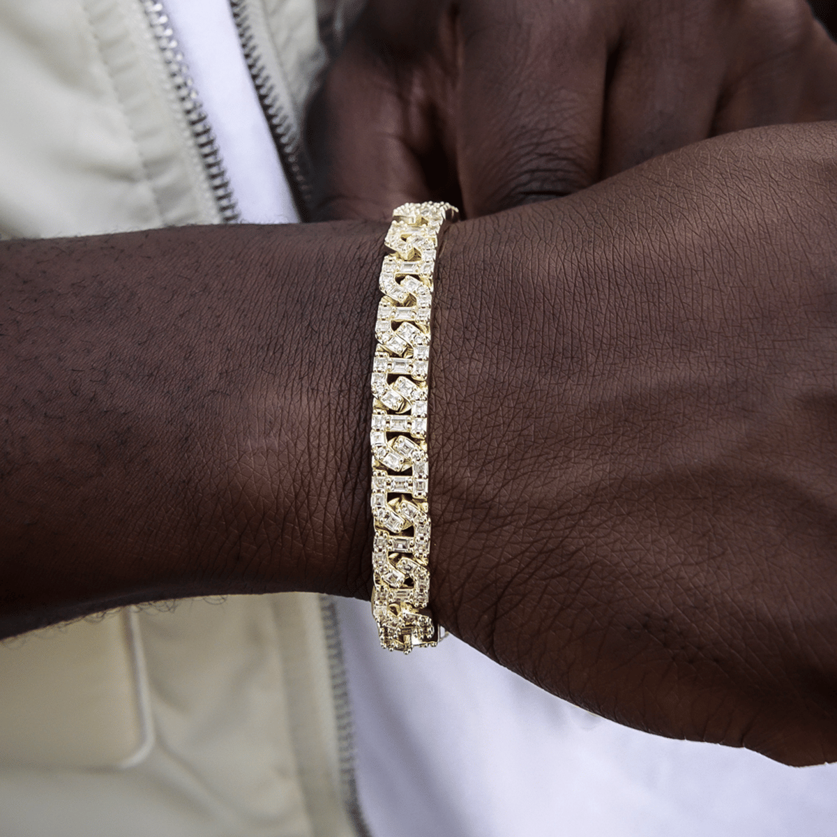 GLD Men Baguette Chain Link Bracelet in Yellow Gold
