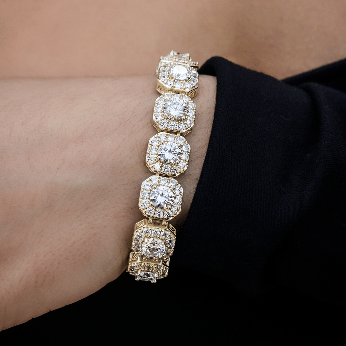 GLD Women Clustered Tennis Bracelet in Yellow Gold - 12 mm