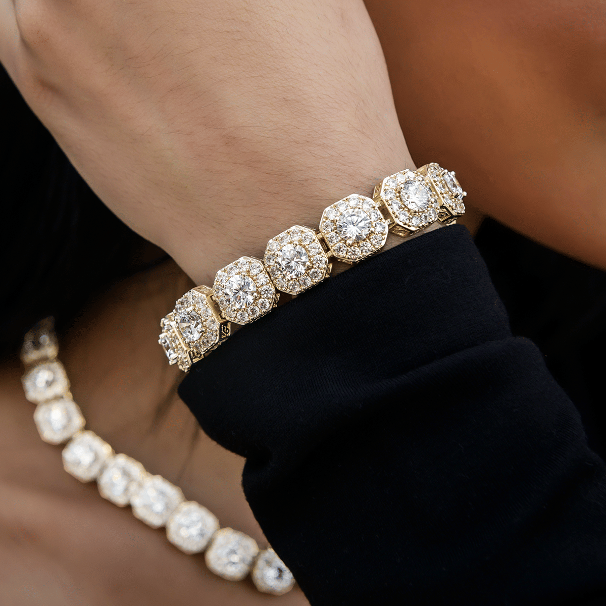 GLD Women Clustered Tennis Bracelet in Yellow Gold - 12 mm