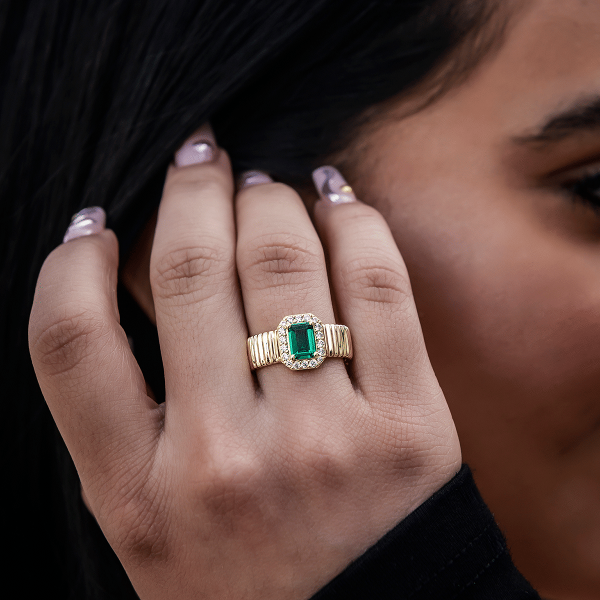 GLD Women Emerald Textured Ring in Yellow Gold Vermeil