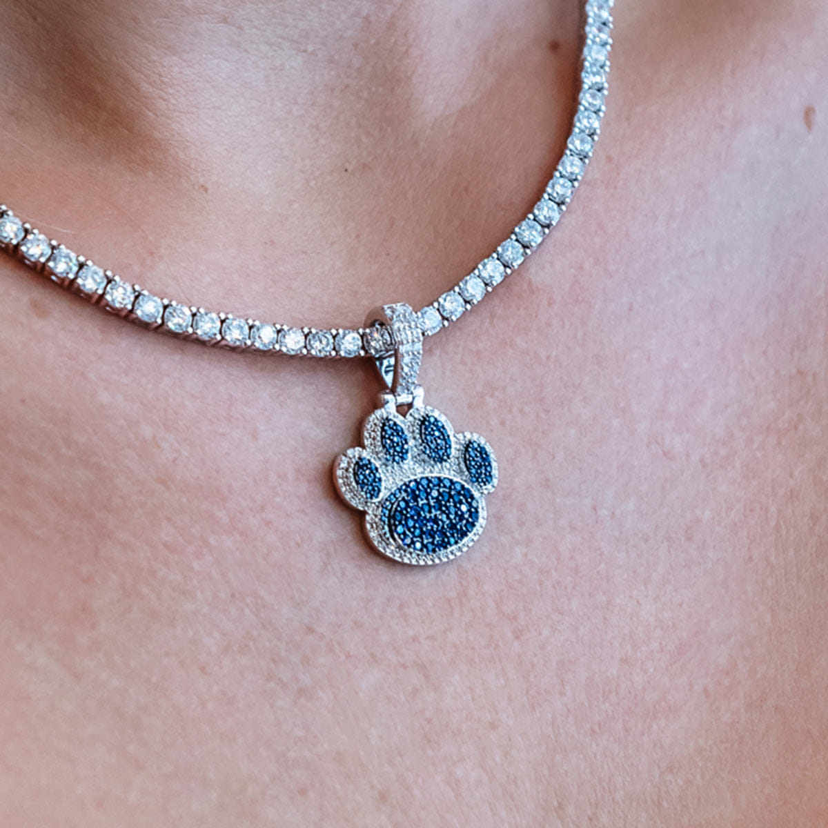 GLD Women Penn State Nittany Lions Paw Official NCAA Micro Pendant
