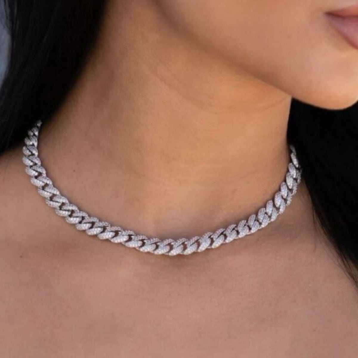 GLD PROMO - WOMEN Iced Cuban Necklace in White Gold - 8.5 mm