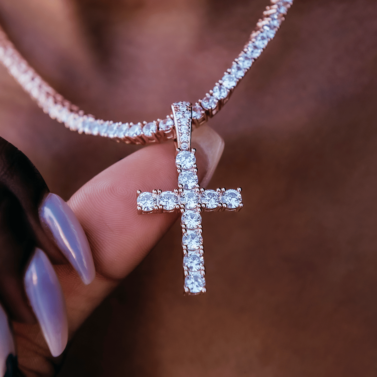 GLD Women Diamond Cross in Rose Gold