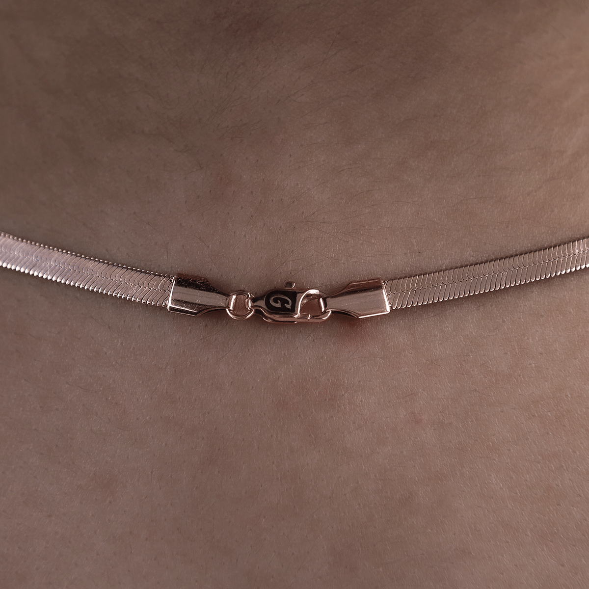 GLD Women Herringbone Necklace in Rose Gold - 4 mm