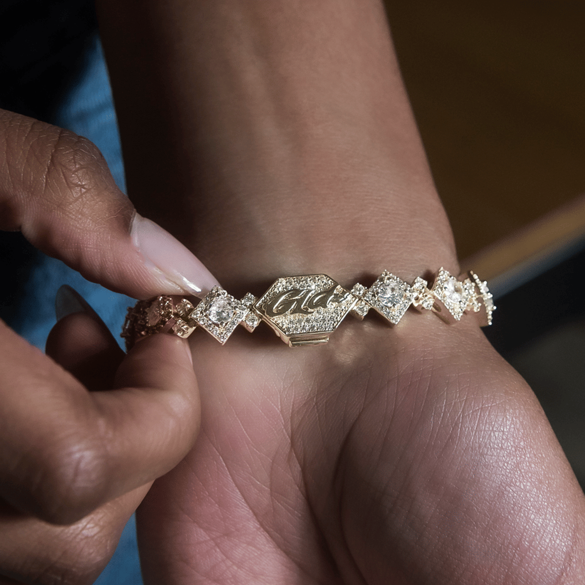 GLD Women Cloister Link Bracelet in Yellow Gold