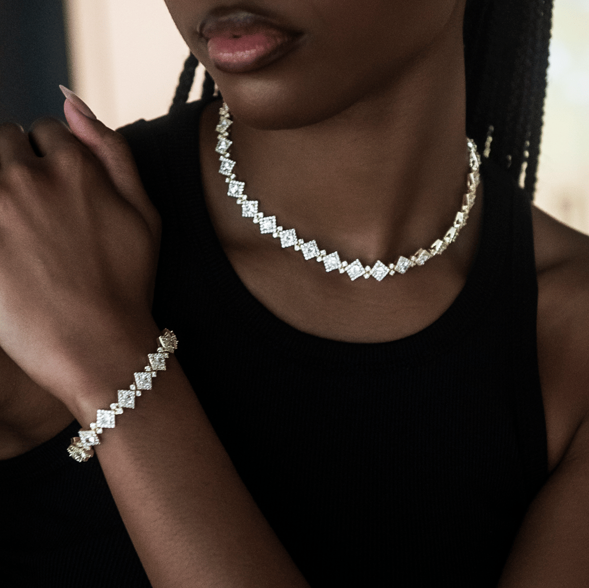 GLD Women Cloister Link Bracelet in White Gold
