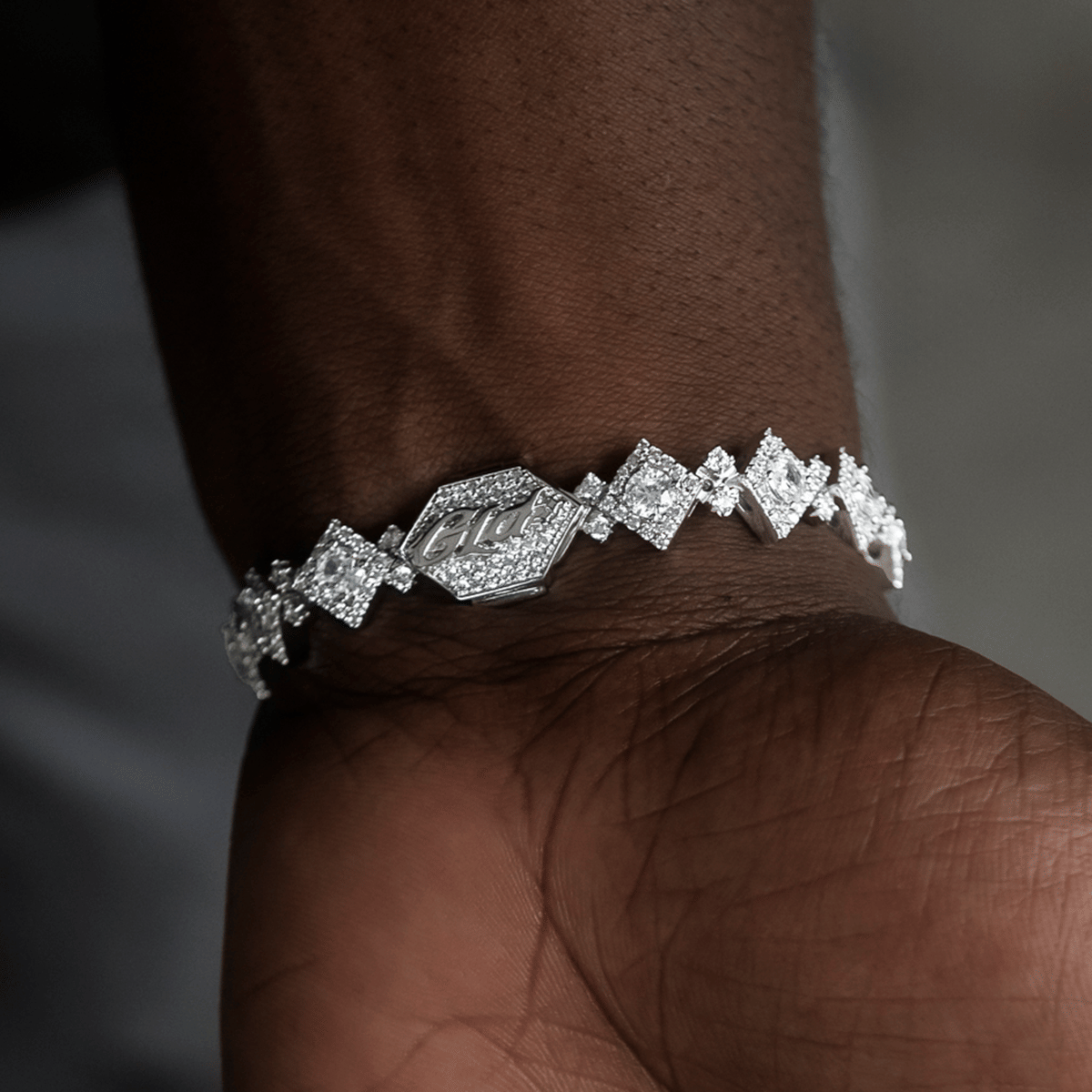GLD Men Cloister Link Bracelet in White Gold