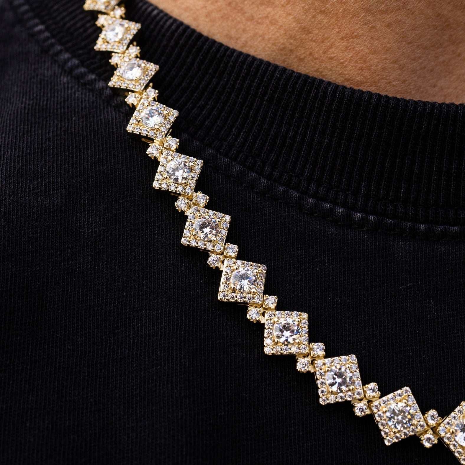 GLD Men Cloister Link Chain in Yellow Gold