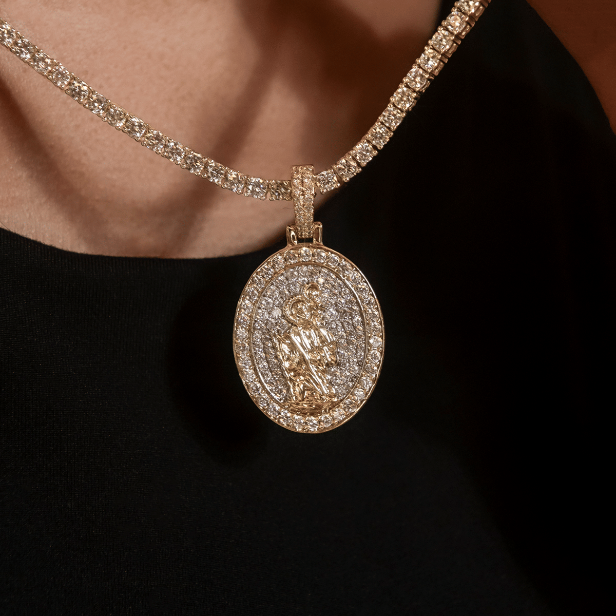 GLD Women Saint Christopher Pendant
