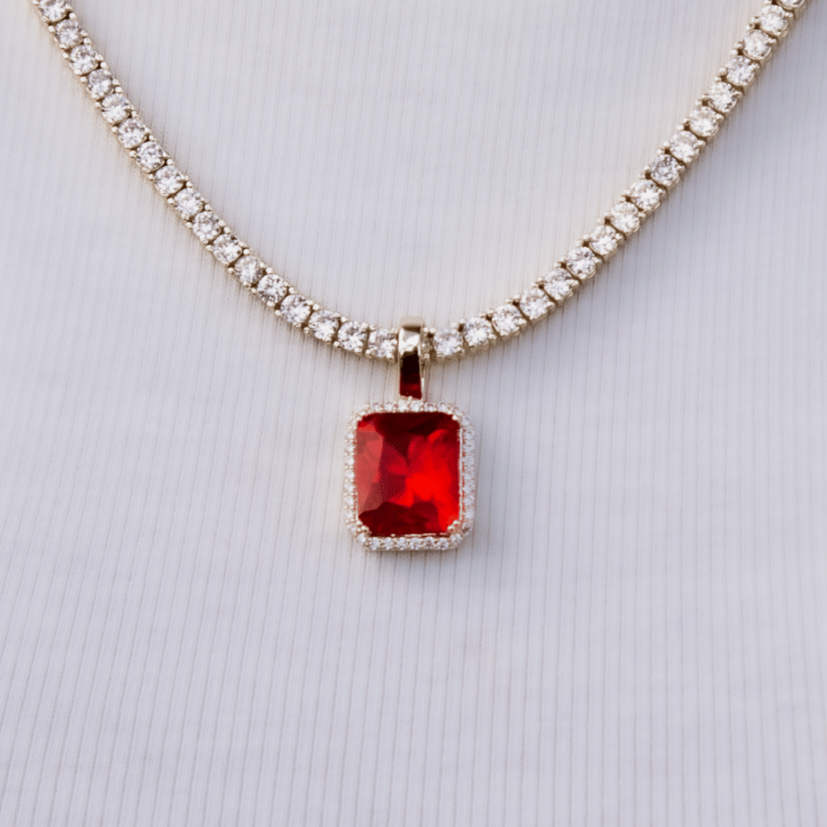 GLD Women Ruby Stone Pendant