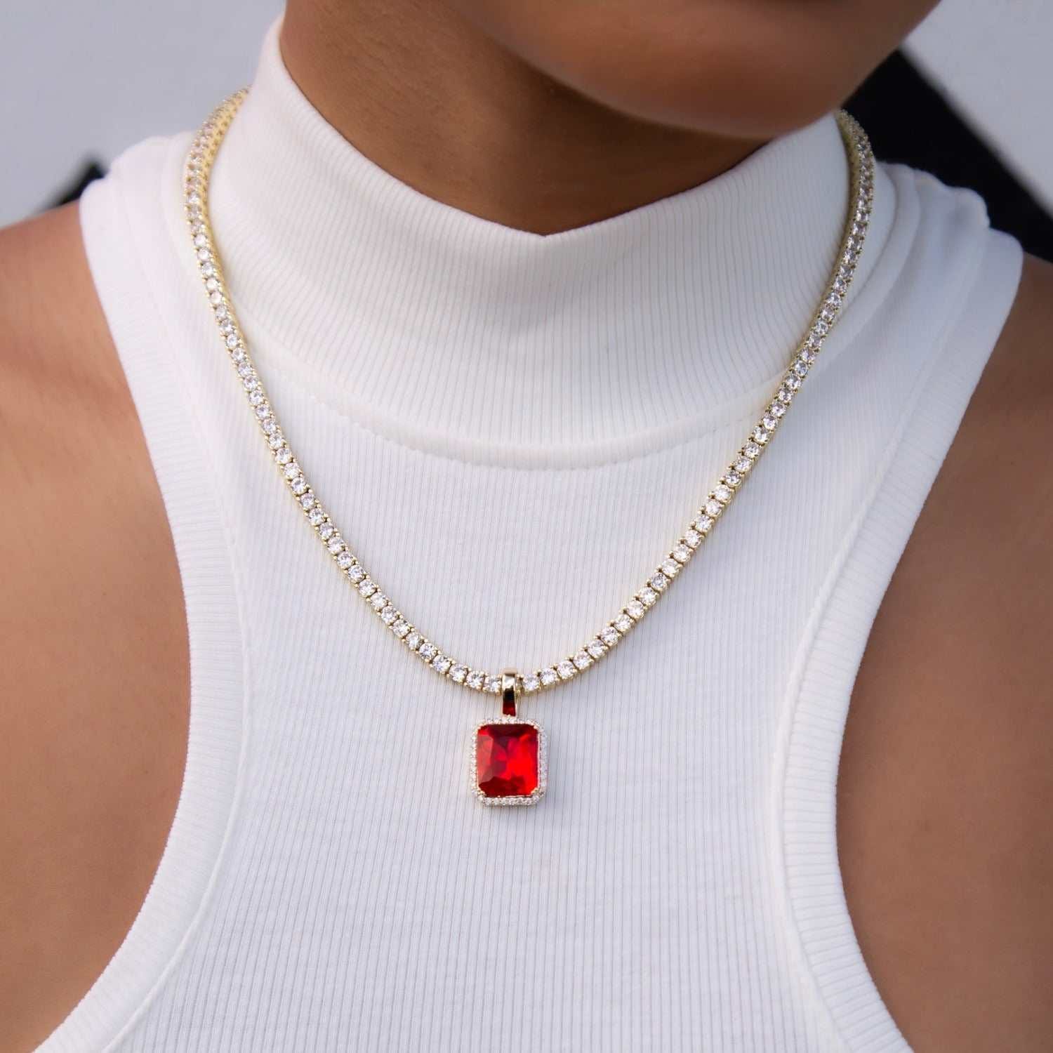 GLD Women Ruby Stone Pendant