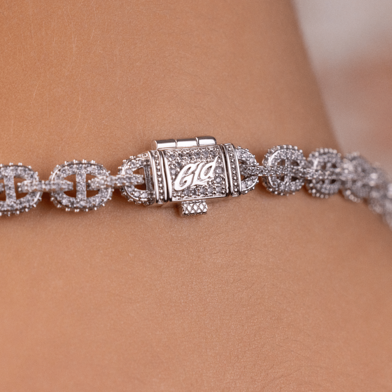 GLD Women Micro Valentina Necklace in White Gold