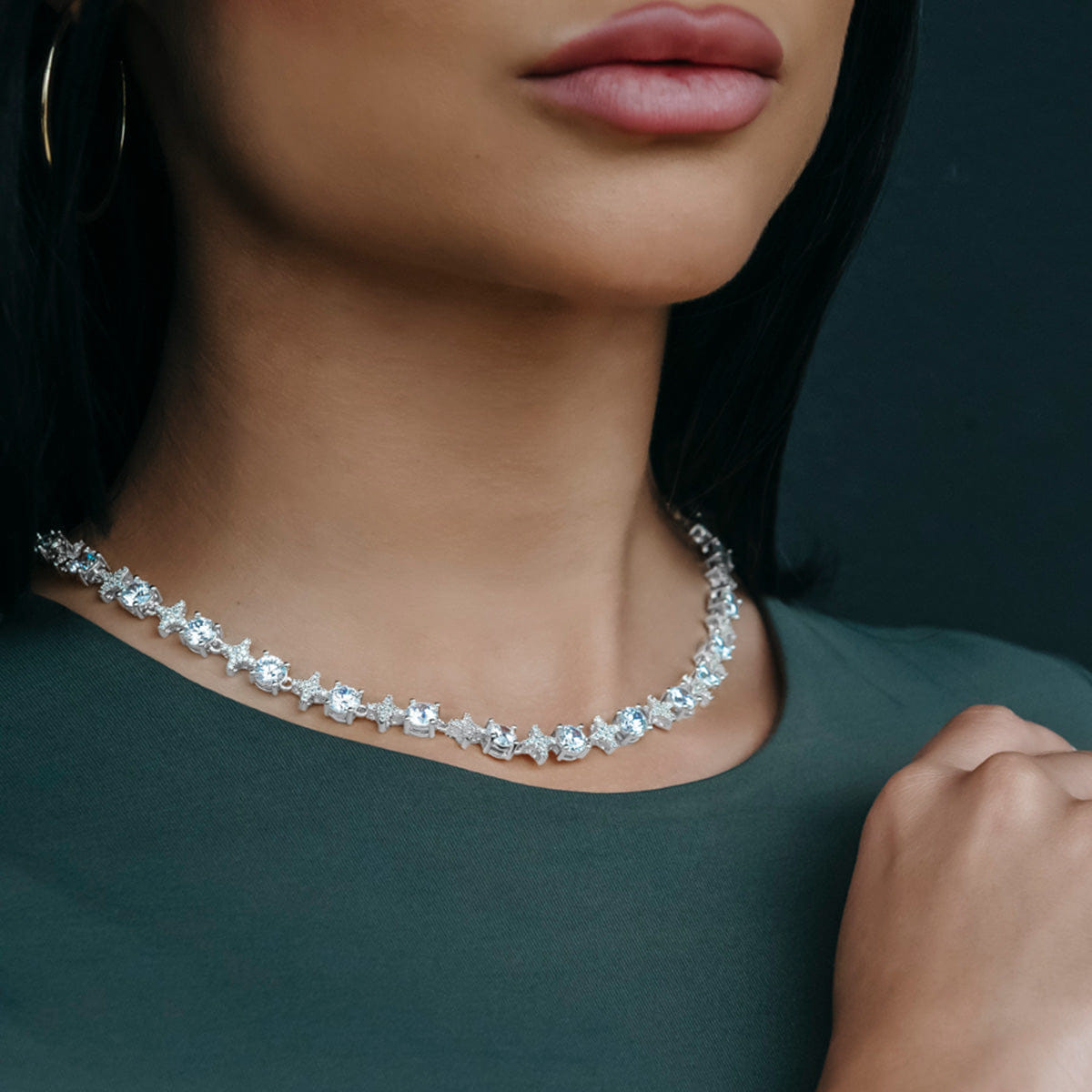 GLD Women Round Stone Star Tennis Necklace in White Gold - 8 mm