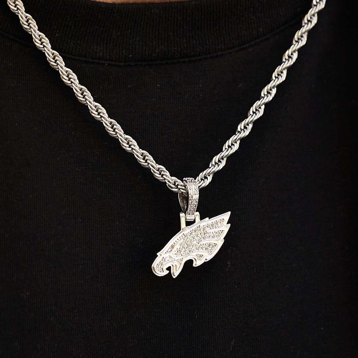 GLD Men Philadelphia Eagles Official NFL Micro Logo Pendant - White Gold