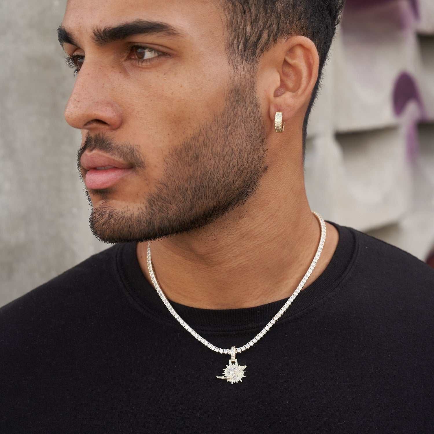 GLD Men Miami Dolphins Official NFL Micro Logo Pendant - Yellow Gold