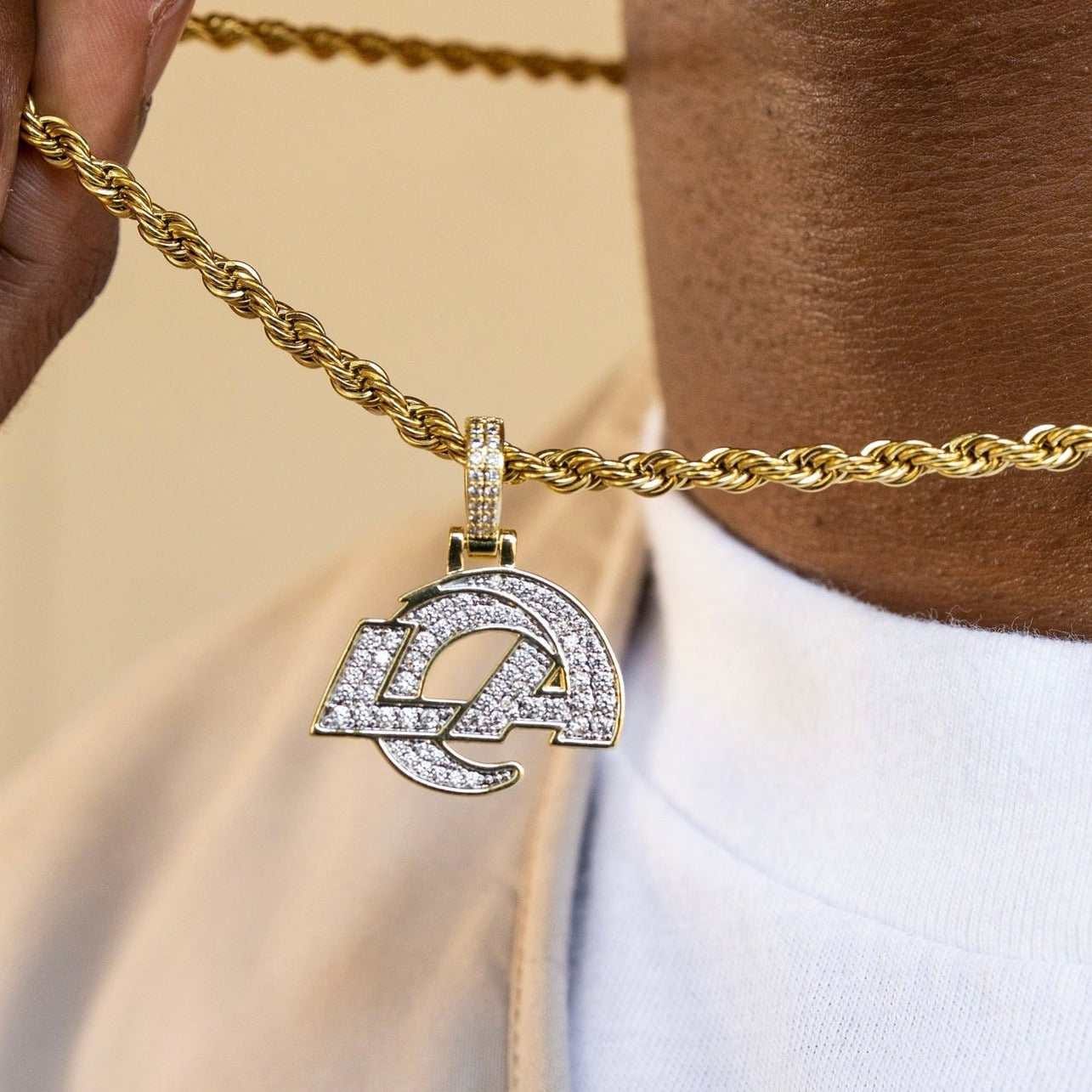 GLD Men Los Angeles Rams Official NFL Micro Logo Pendant - Yellow Gold