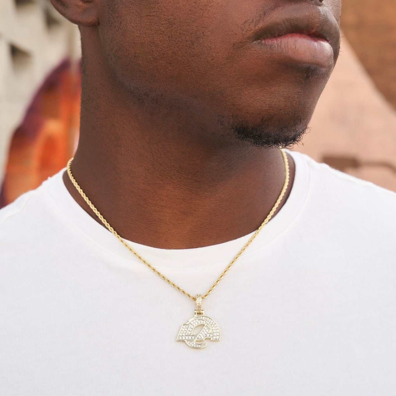 GLD Men Los Angeles Rams Official NFL Micro Logo Pendant - Yellow Gold