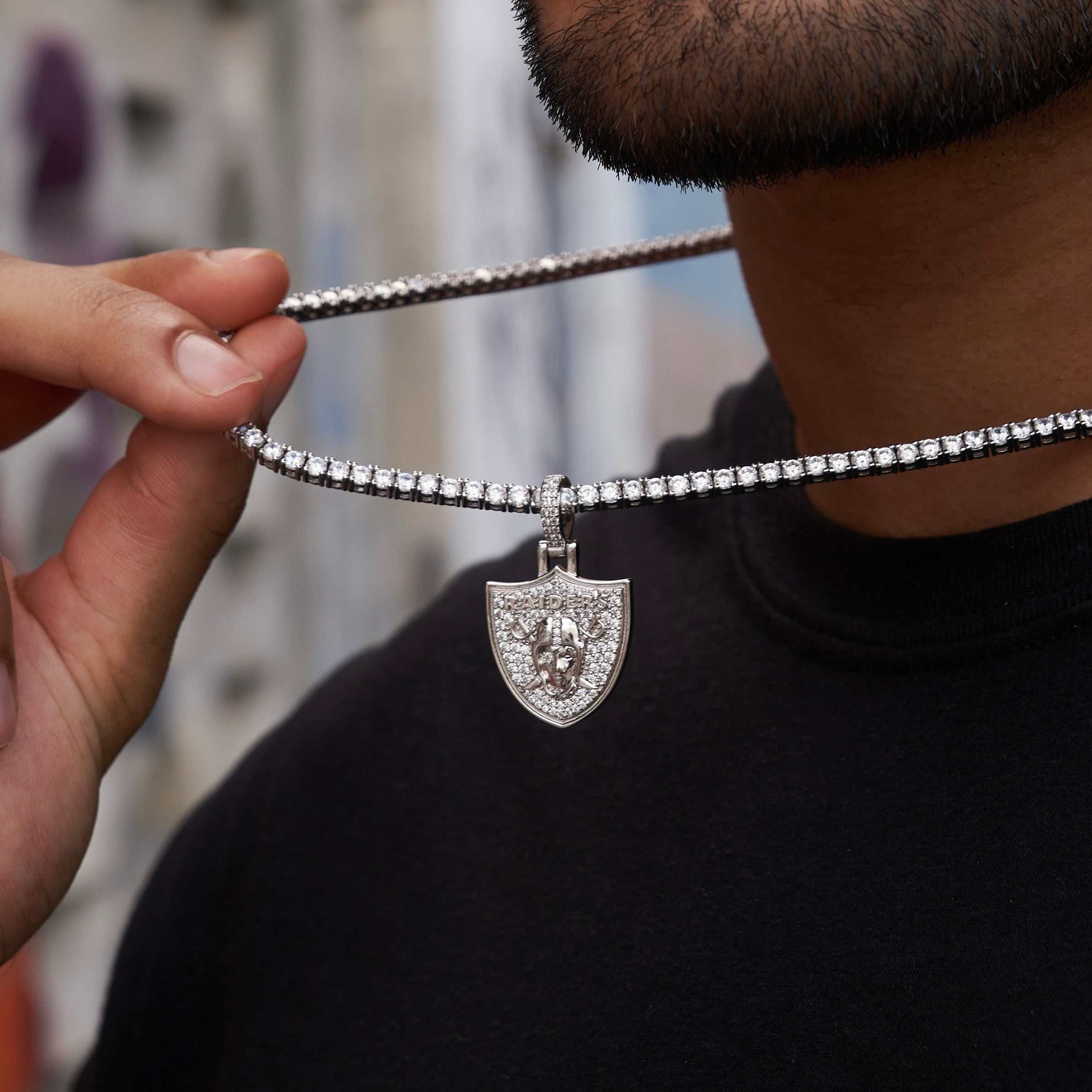 GLD Men Las Vegas Raiders Official NFL Micro Logo Pendant - White Gold