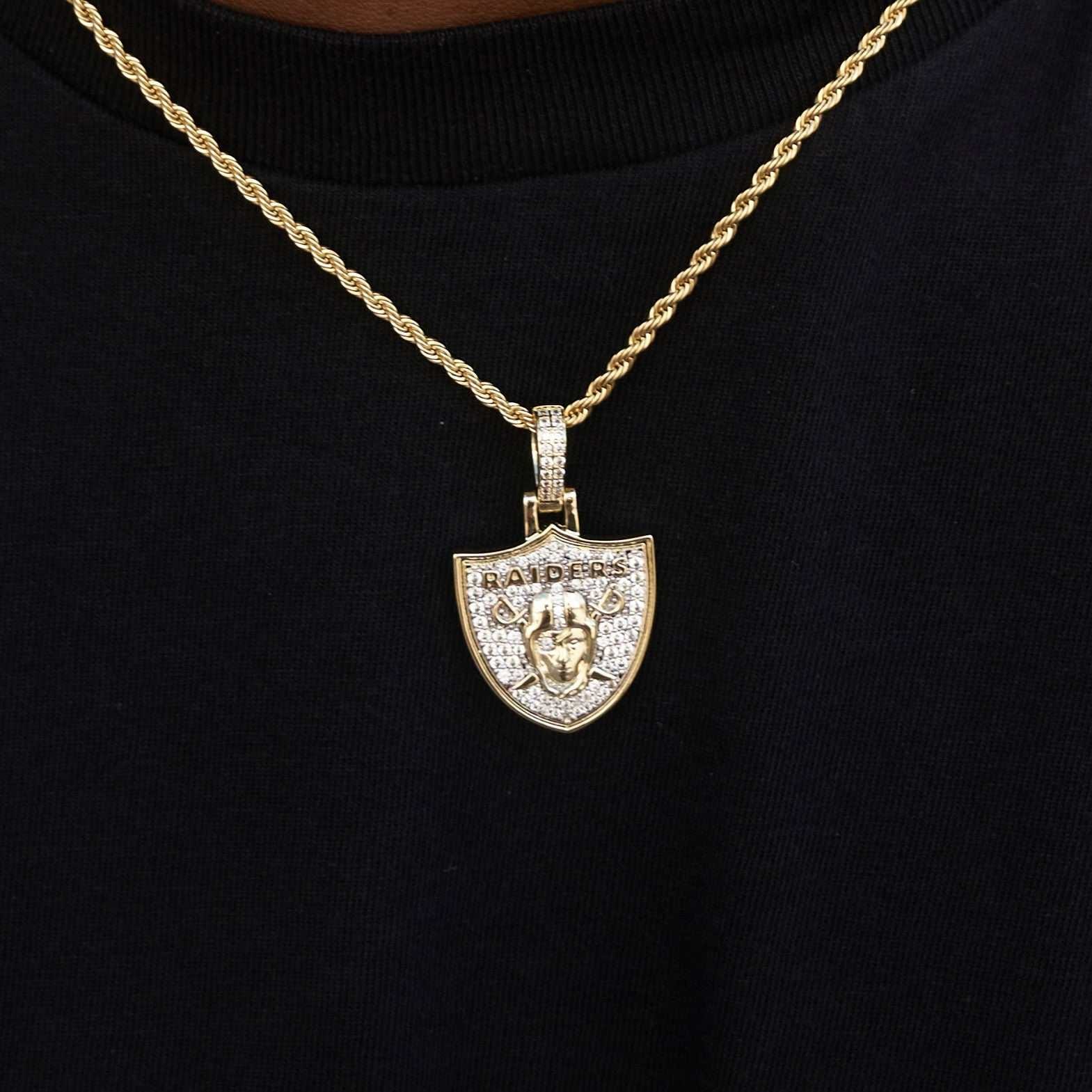 GLD Men Las Vegas Raiders Official NFL Micro Logo Pendant - Yellow Gold