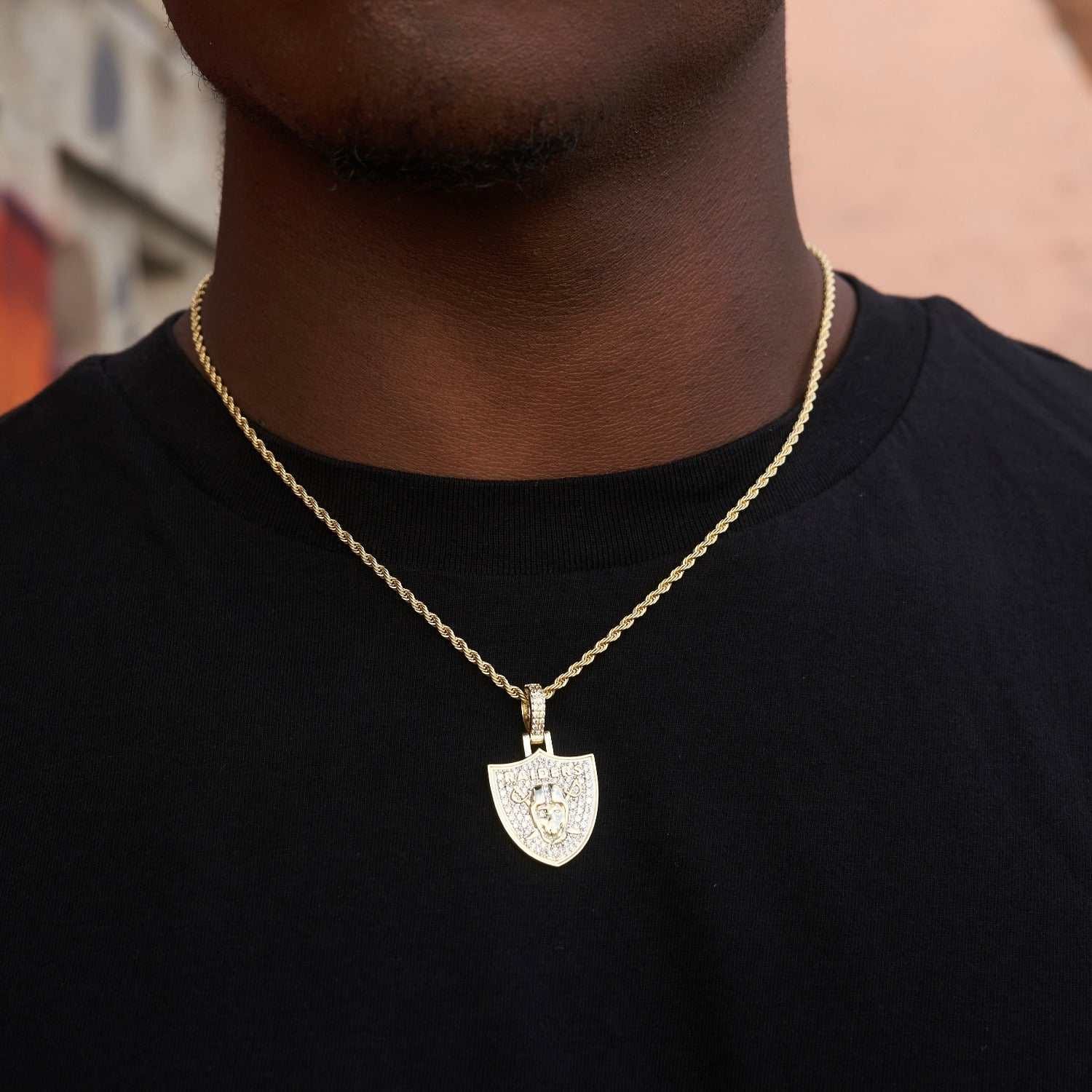 GLD Men Las Vegas Raiders Official NFL Micro Logo Pendant - Yellow Gold