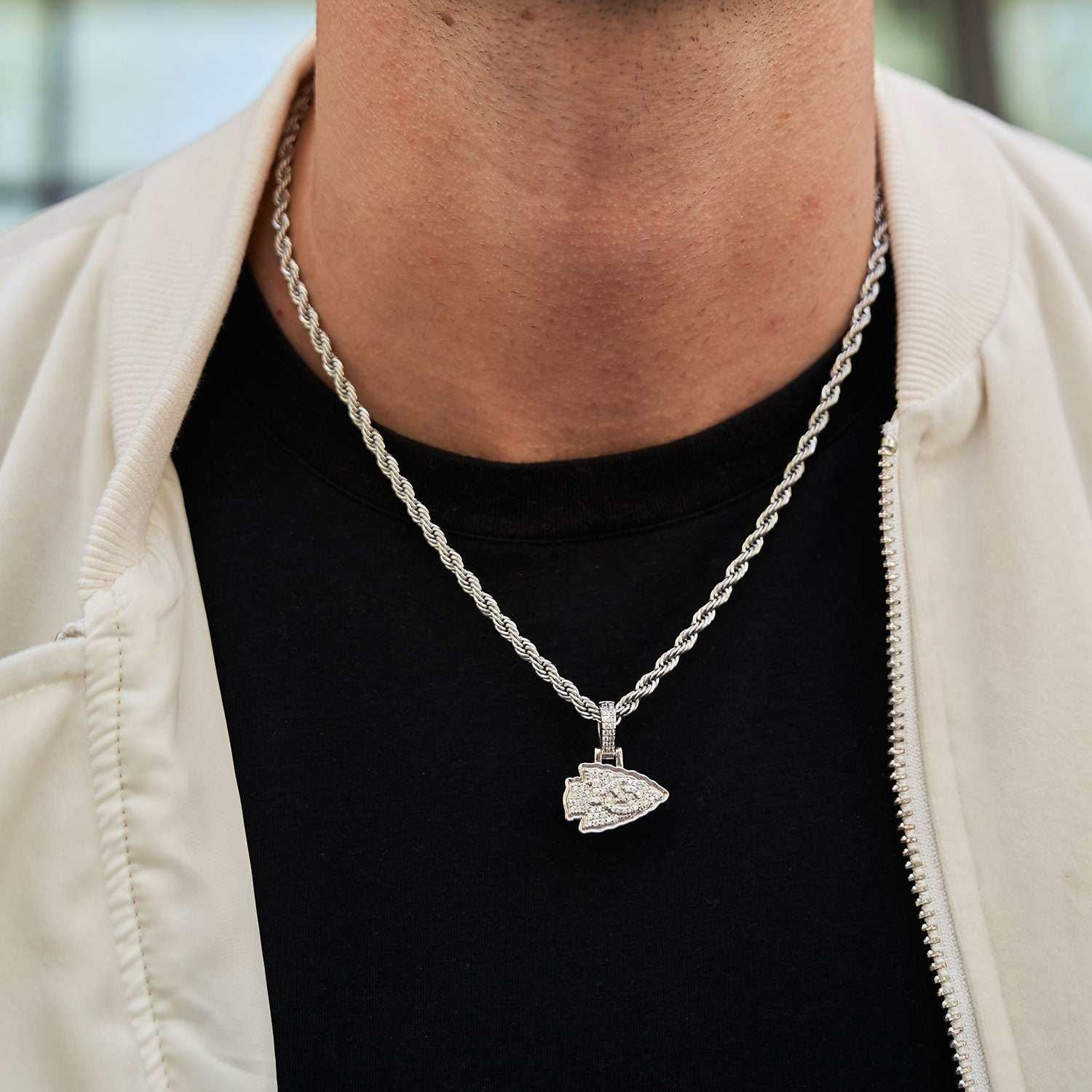 GLD Men Kansas City Chiefs Official NFL Micro Logo Pendant - White Gold