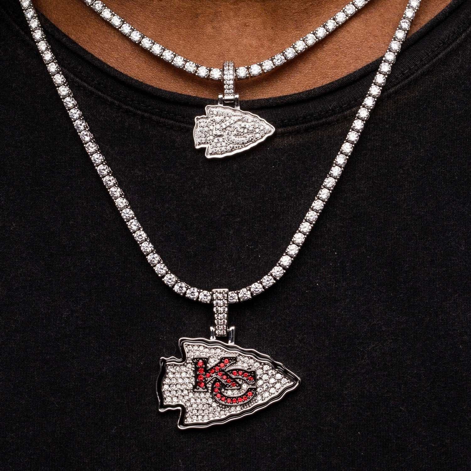 GLD Men Kansas City Chiefs Official NFL Micro Logo Pendant - White Gold