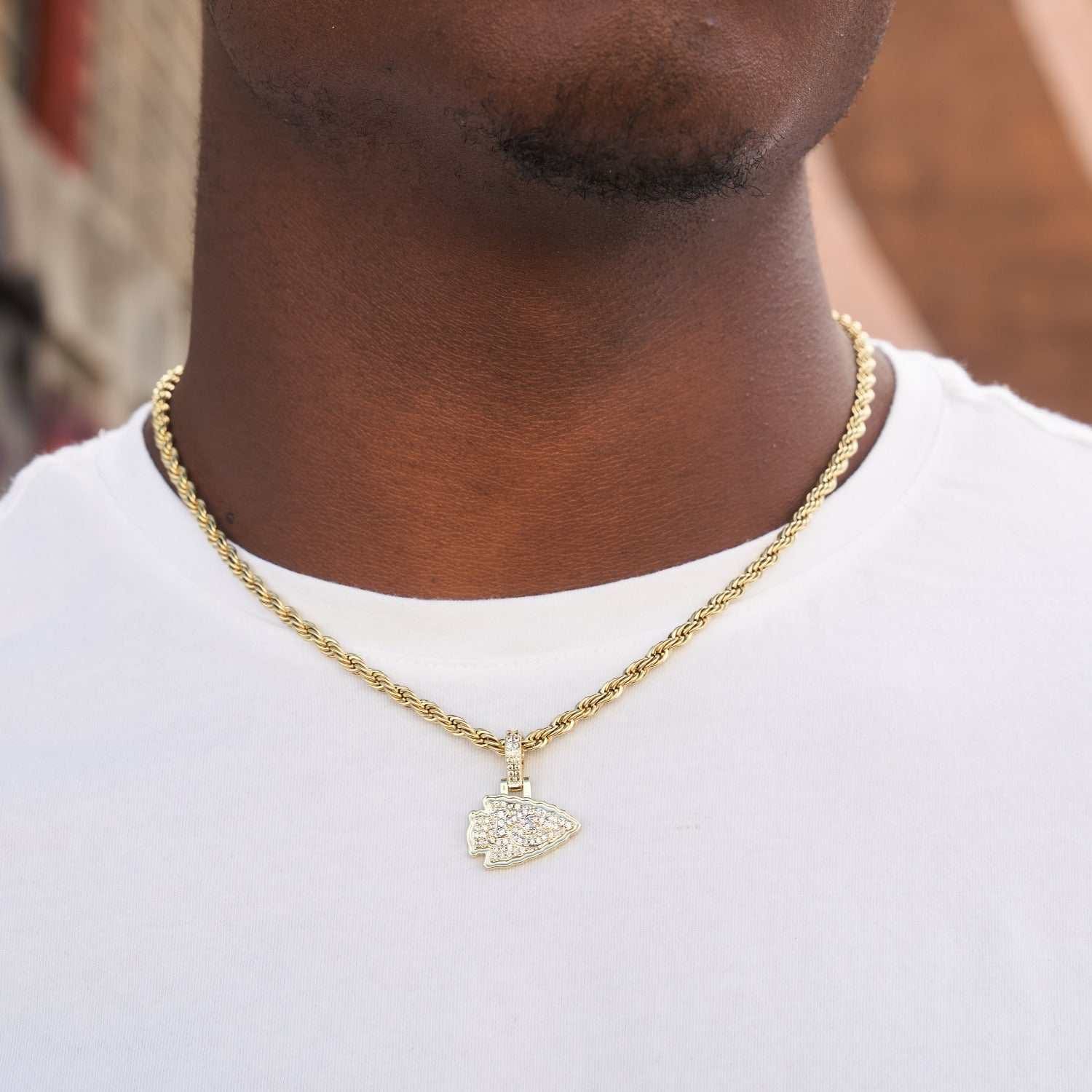 GLD Men Kansas City Chiefs Official NFL Micro Logo Pendant - Yellow Gold