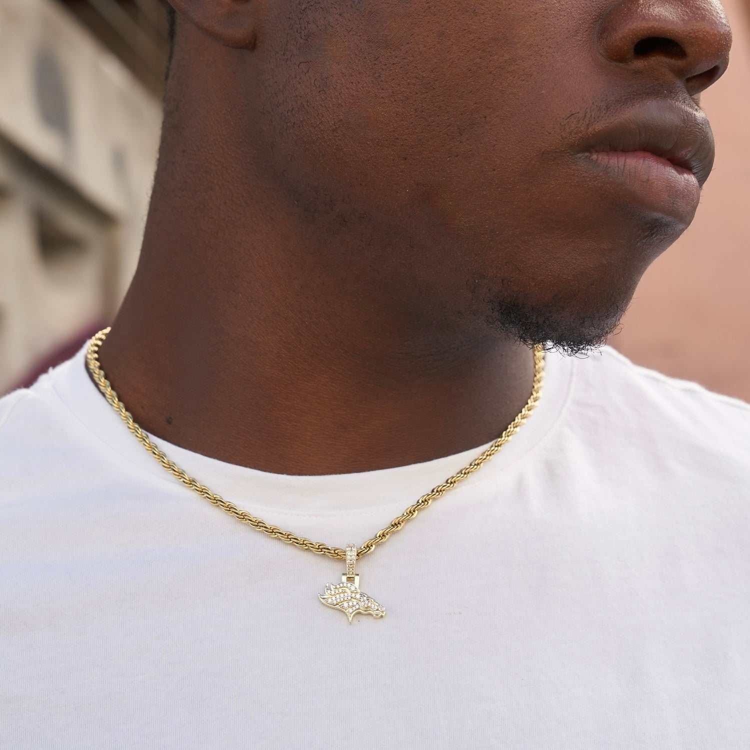 GLD Men Denver Broncos Official NFL Micro Logo Pendant - Yellow Gold