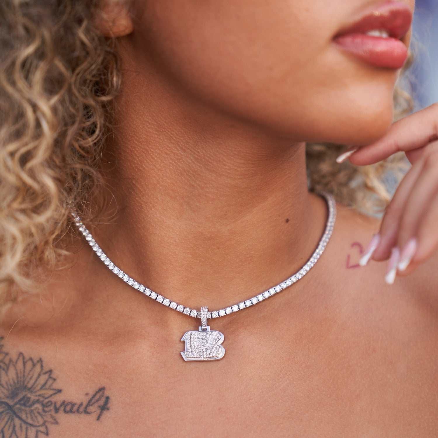 GLD Women Cincinnati Bengals Official NFL Micro Logo Pendant - White Gold