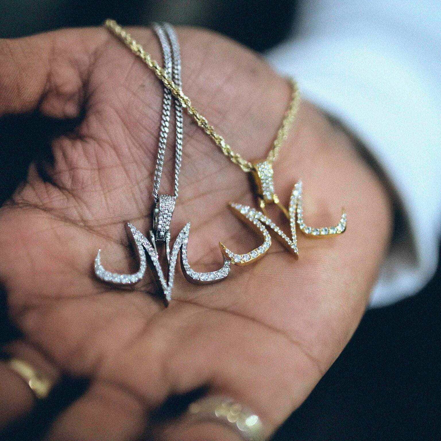 GLD PROMO Majin Pendant in White Gold