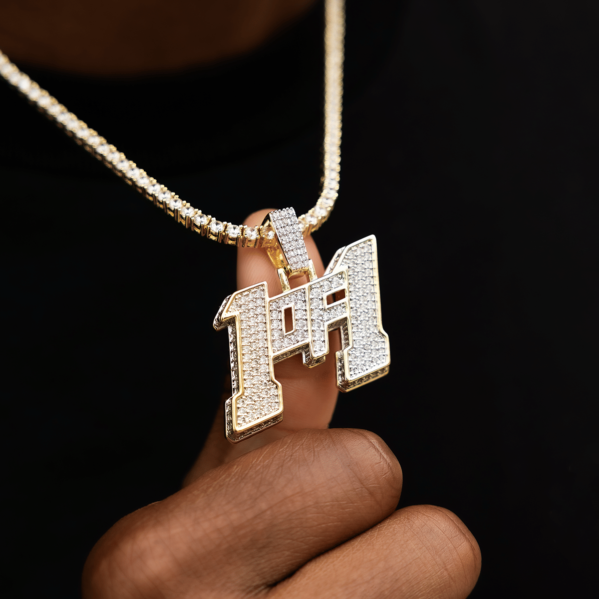 GLD Men 1of1 Pendant in Yellow Gold