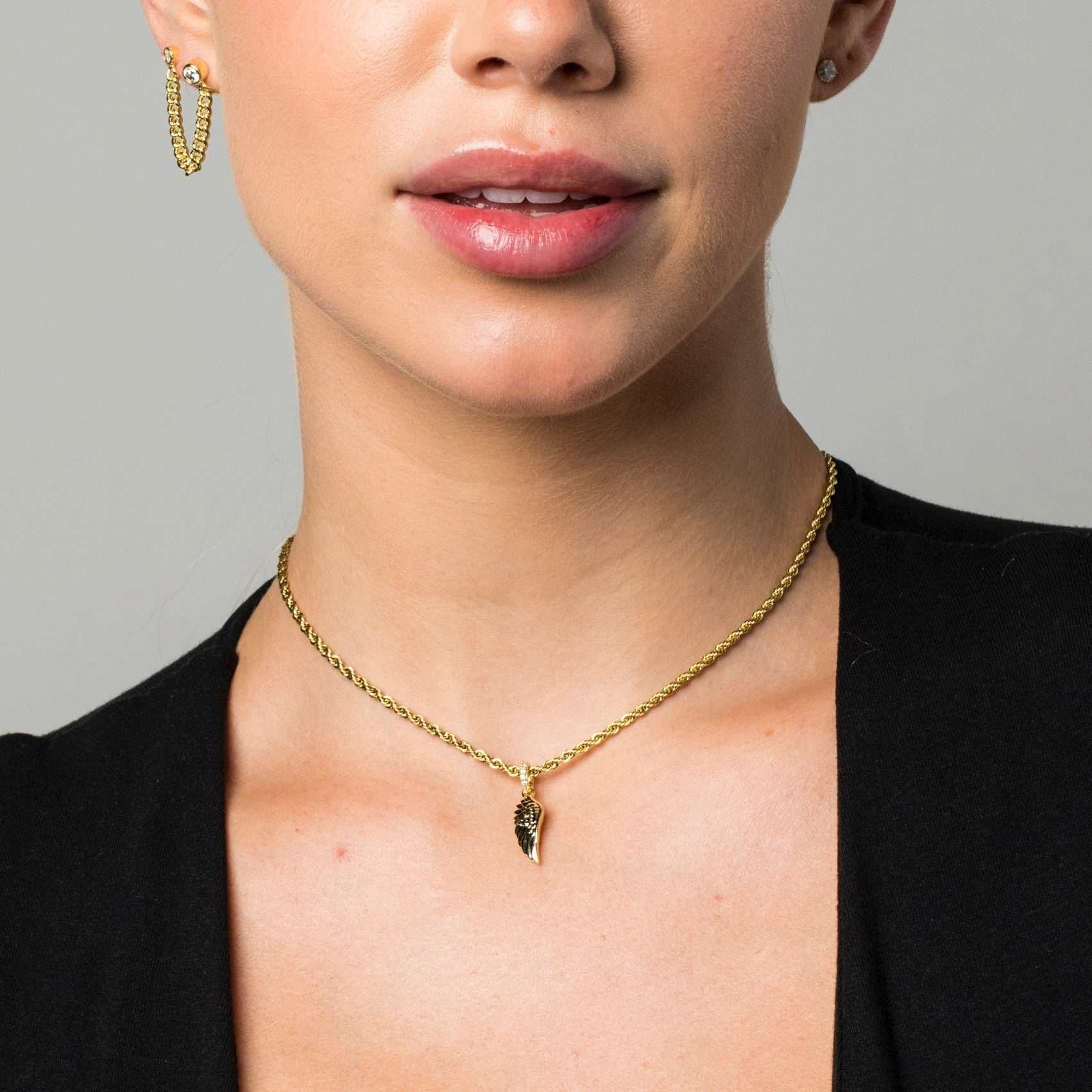 GLD Women Micro Wing Pendant in Yellow Gold
