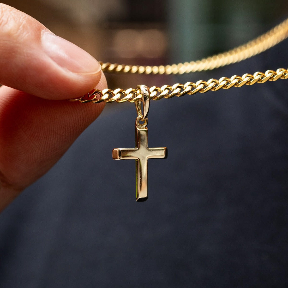 GLD Men Micro Simple Cross Pendant in Yellow Gold