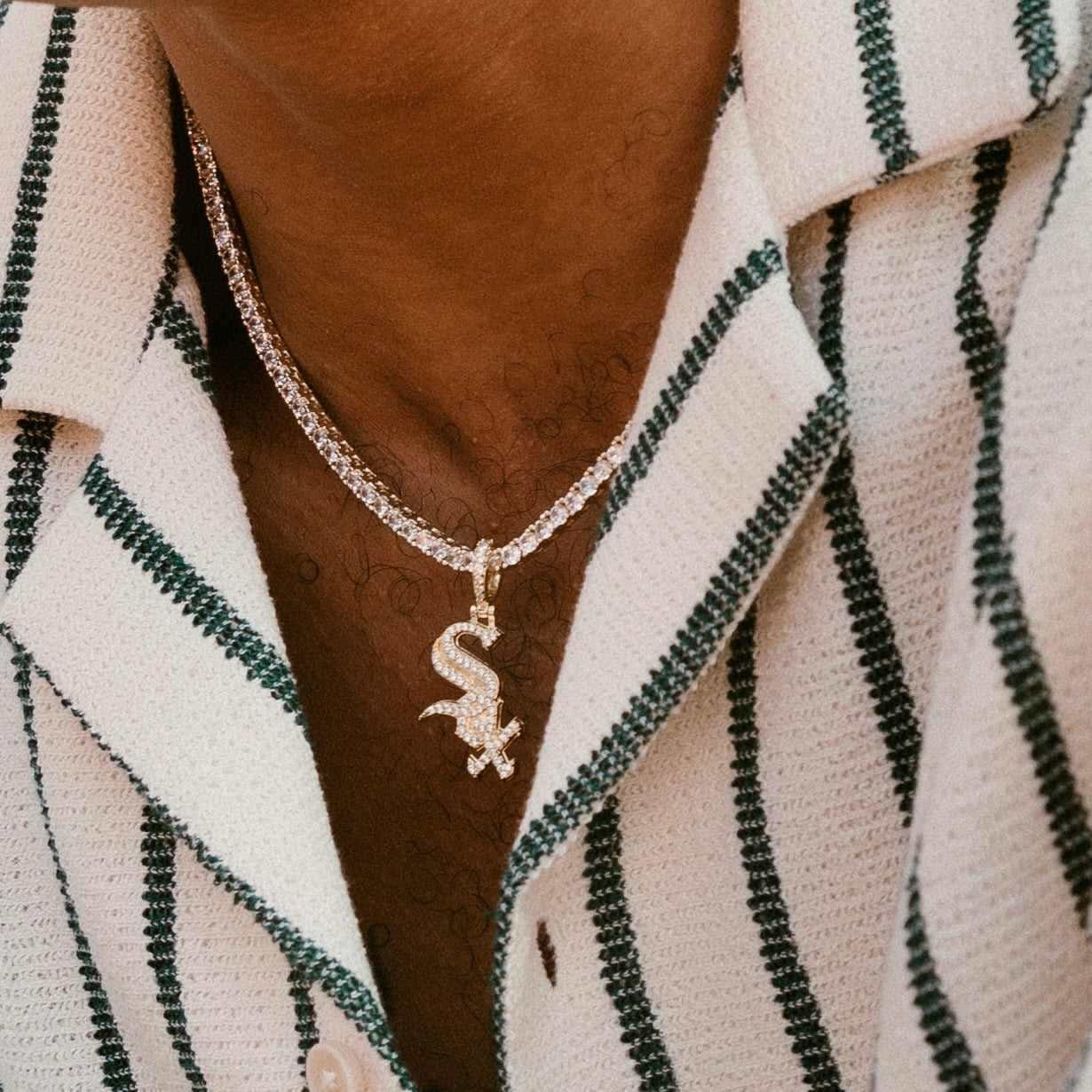 GLD Men Chicago White Sox Official MLB Micro Logo Pendant