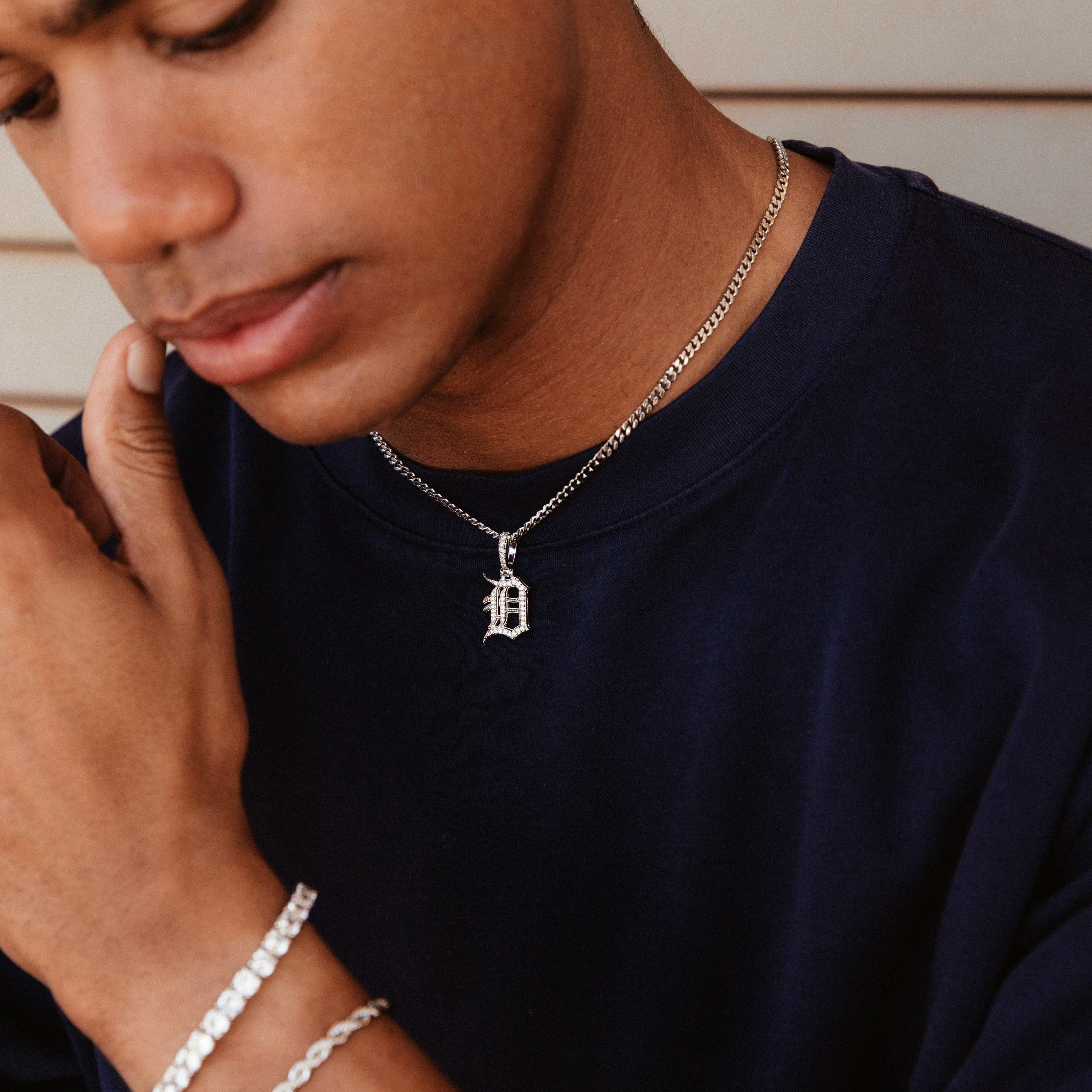 GLD Men Detroit Tigers Official MLB Micro Logo Pendant in White Gold