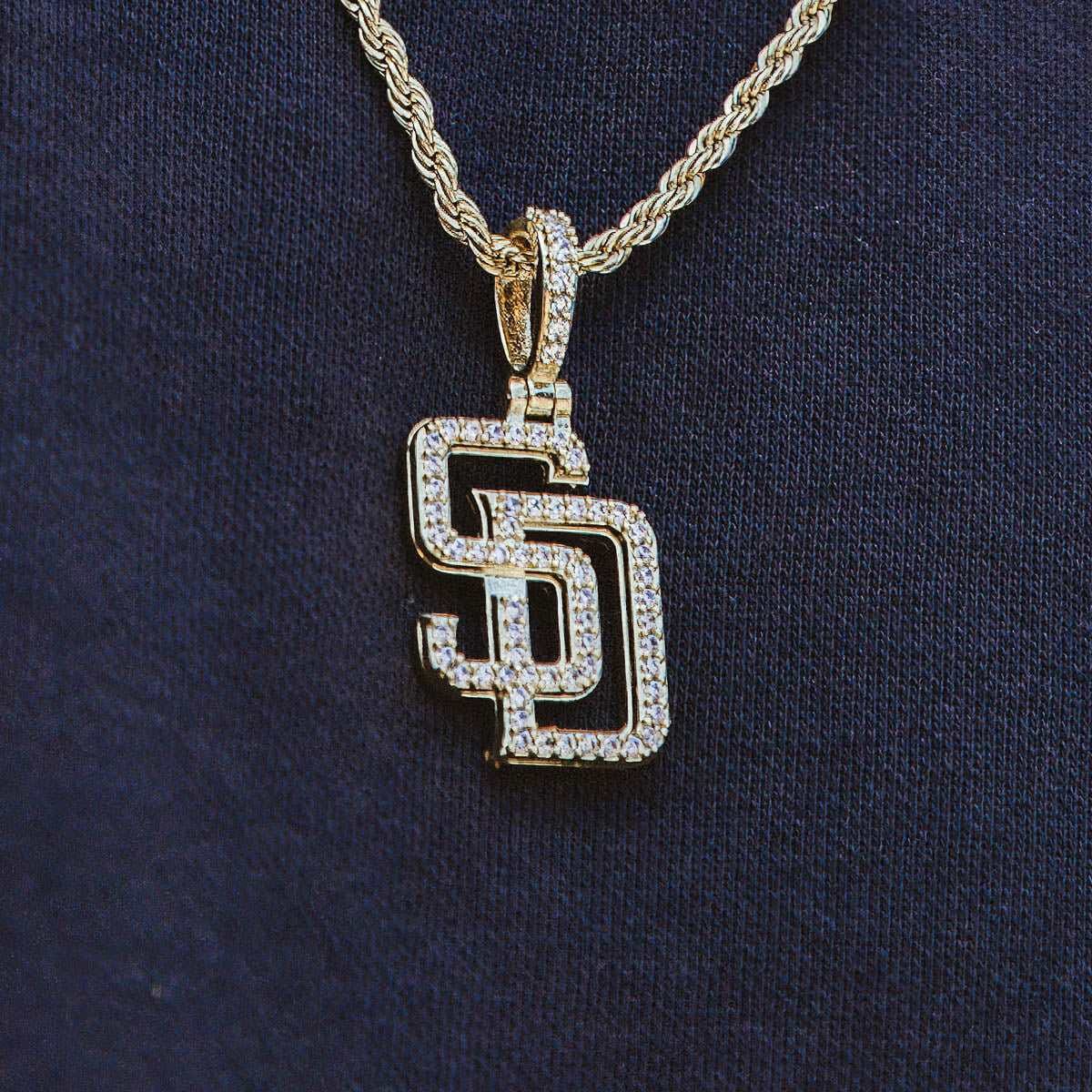 GLD Men San Diego Padres Official MLB Micro Logo Pendant